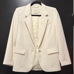 Aritzia Women's Cream Wilfred Generation Blazer